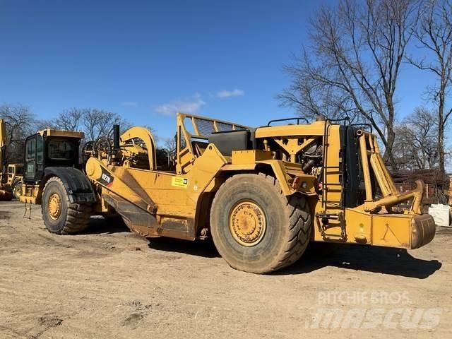 CAT 627H Schaktvagnar