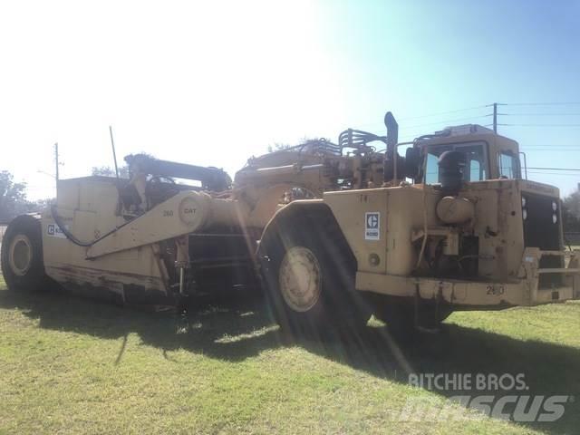 CAT 633D Schaktvagnar