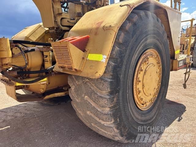 CAT 633E Schaktvagnar