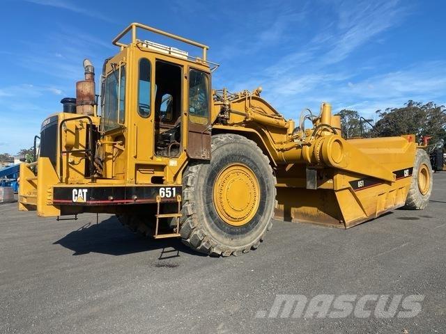 CAT 651 Vattentankbilar