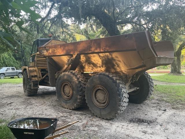 CAT 725 Midjestyrd dumper