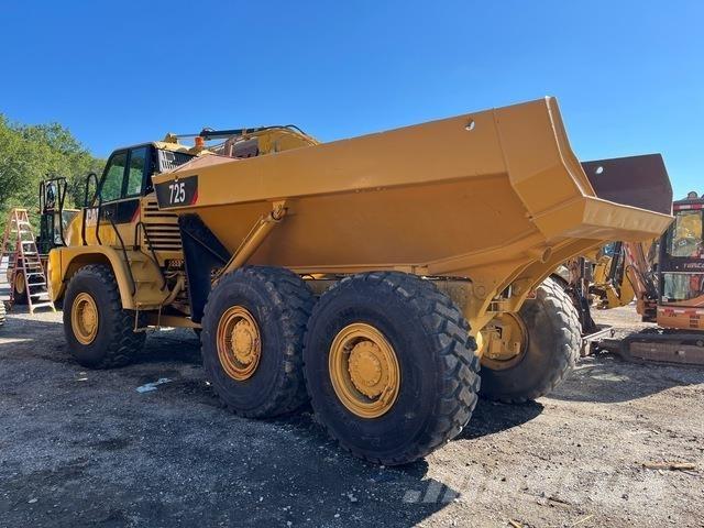 CAT 725 Midjestyrd dumper