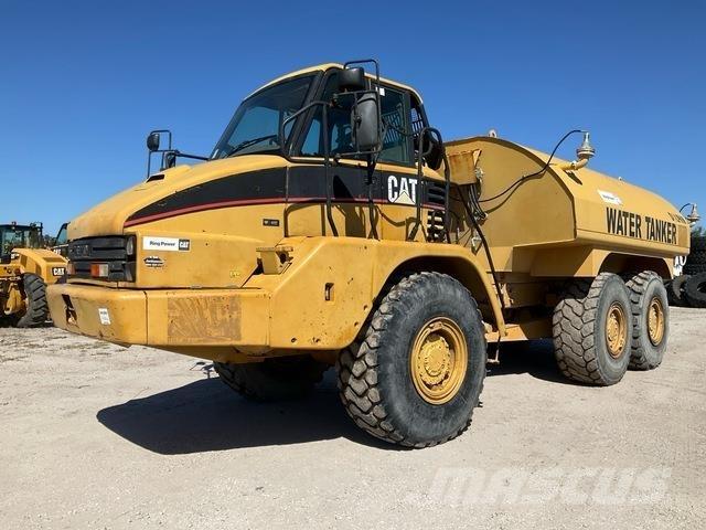 CAT 725 Vattentankbilar