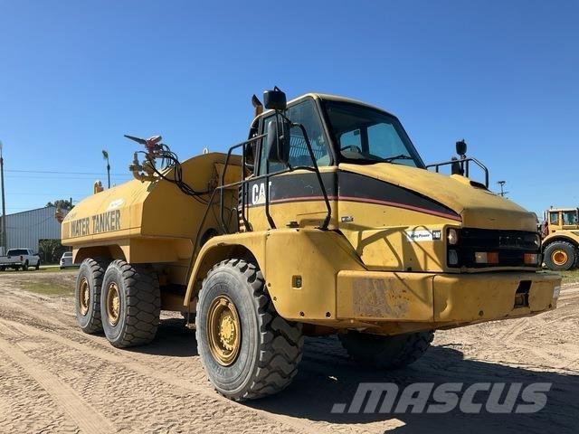 CAT 725 Vattentankbilar