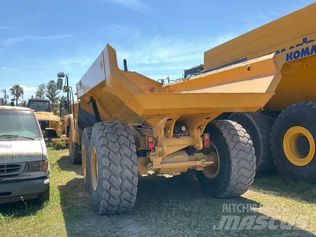 CAT 725C2 Midjestyrd dumper