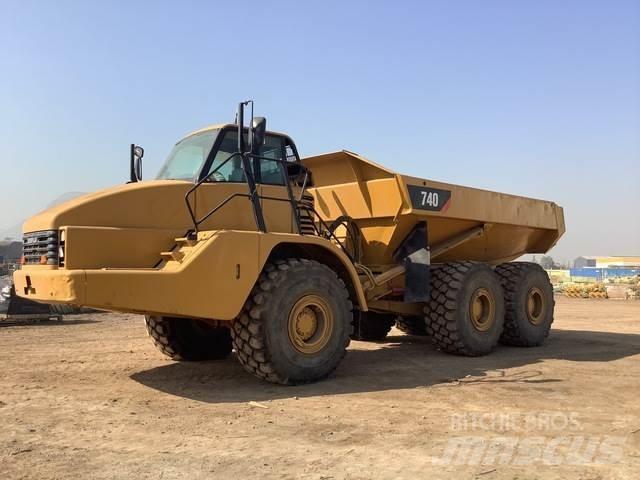 CAT 740 Midjestyrd dumper