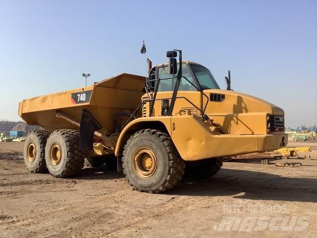 CAT 740 Midjestyrd dumper