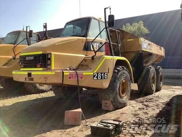 CAT 740 Midjestyrd dumper