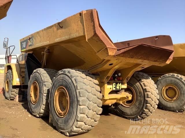 CAT 740 Midjestyrd dumper
