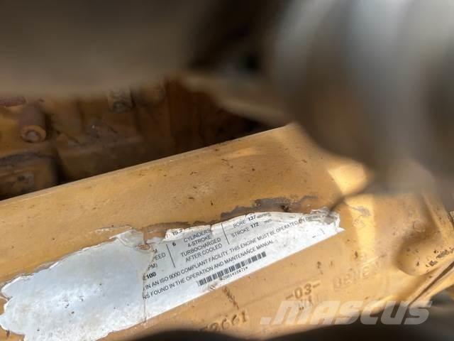 CAT 740 Midjestyrd dumper