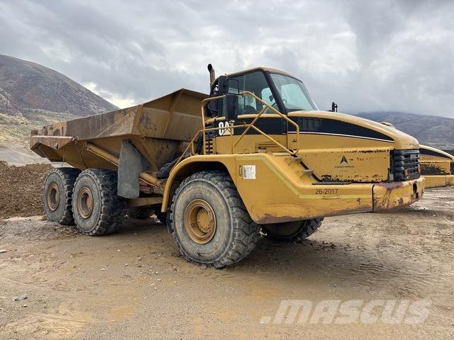 CAT 740 Midjestyrd dumper