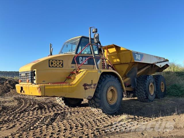 CAT 740 Midjestyrd dumper