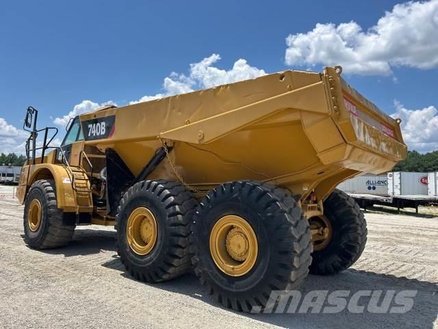 CAT 740B Midjestyrd dumper
