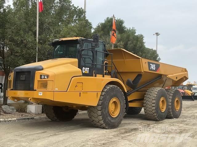 CAT 745 Midjestyrd dumper