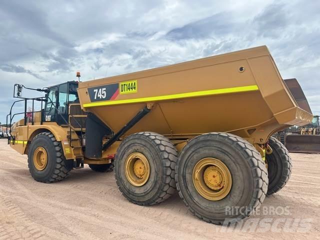 CAT 745 Midjestyrd dumper