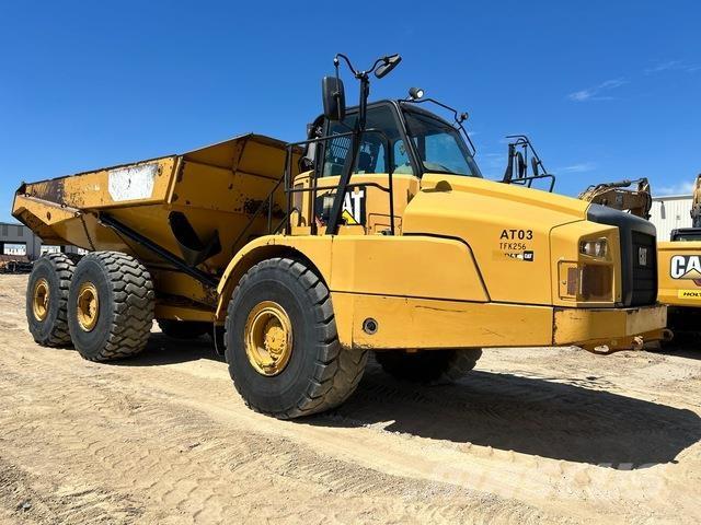 CAT 745C Midjestyrd dumper