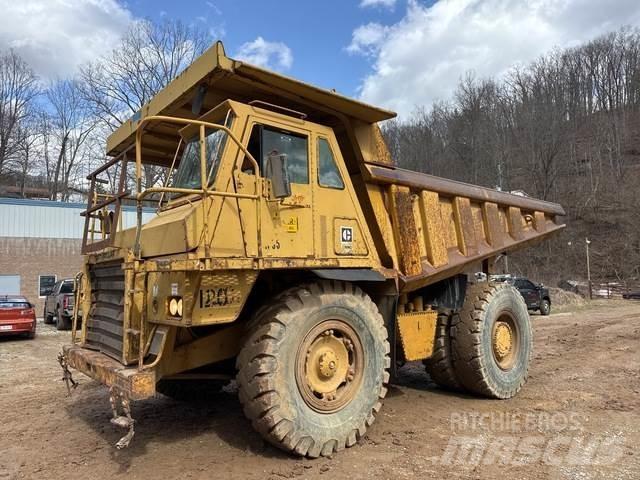 CAT 769C Midjestyrd dumper