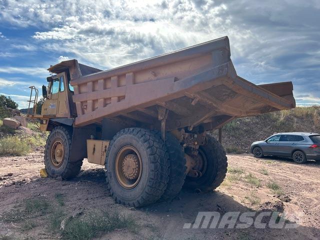 CAT 769C Midjestyrd dumper