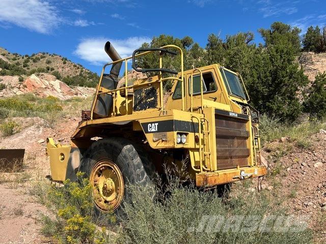 CAT 769C Midjestyrd dumper