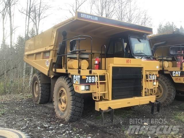CAT 769D Midjestyrd dumper