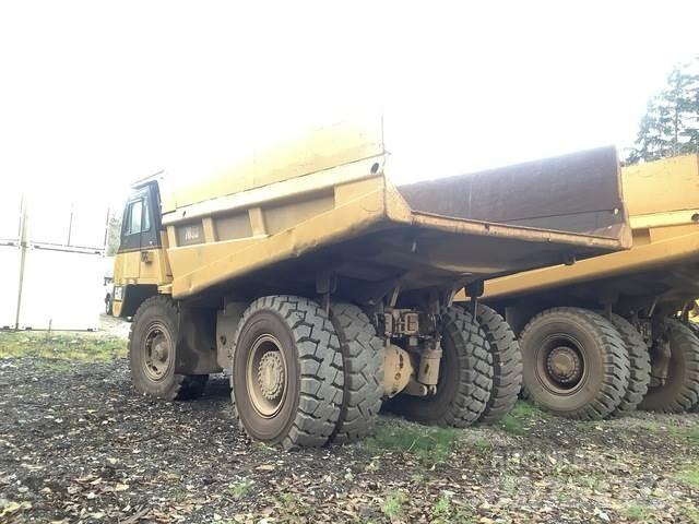 CAT 769D Midjestyrd dumper