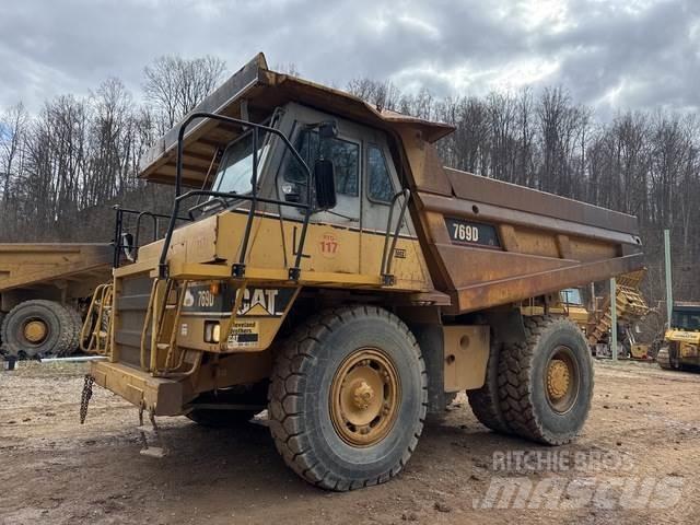 CAT 769D Midjestyrd dumper