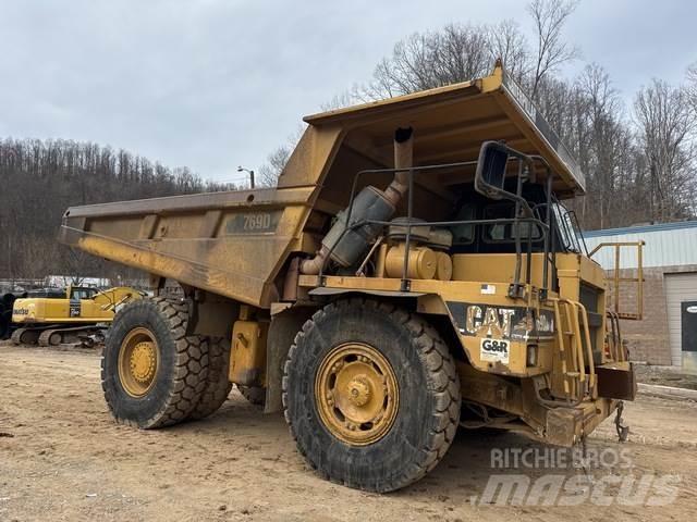 CAT 769D Midjestyrd dumper