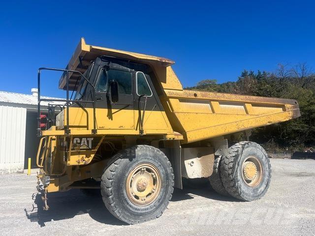 CAT 769D Midjestyrd dumper