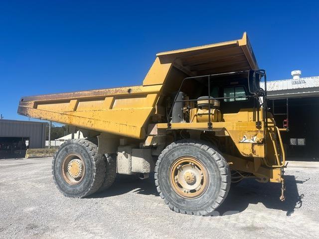 CAT 769D Midjestyrd dumper