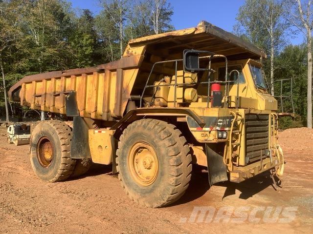 CAT 773B Midjestyrd dumper