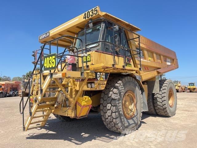 CAT 773D Midjestyrd dumper
