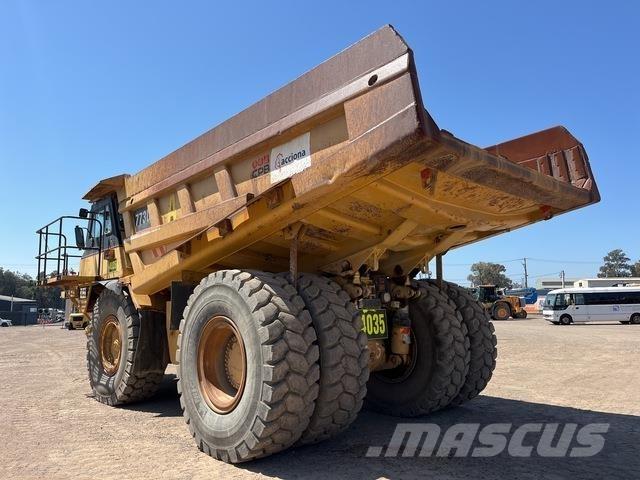 CAT 773D Midjestyrd dumper