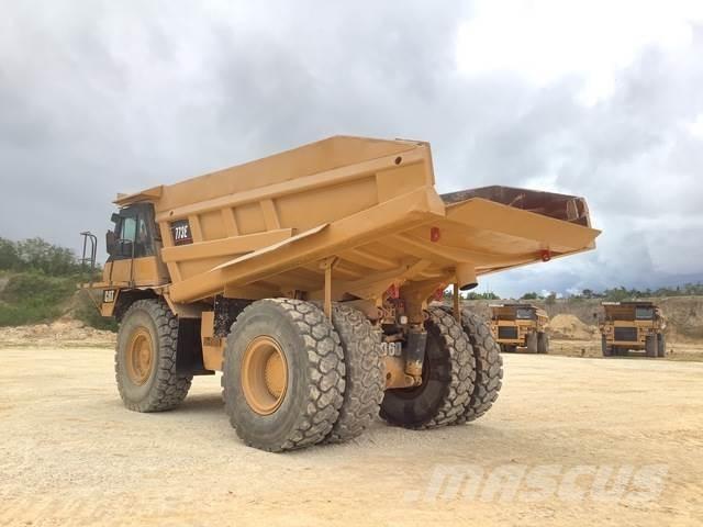 CAT 773E Midjestyrd dumper