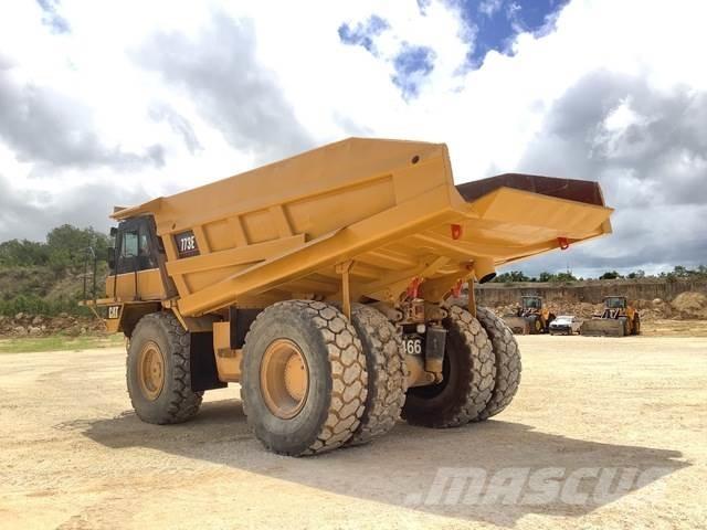 CAT 773E Midjestyrd dumper