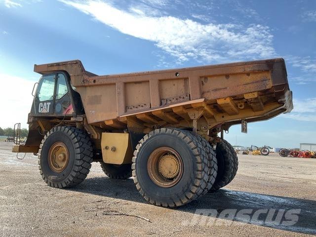 CAT 773F Midjestyrd dumper