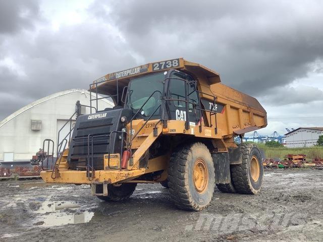 CAT 773F Midjestyrd dumper