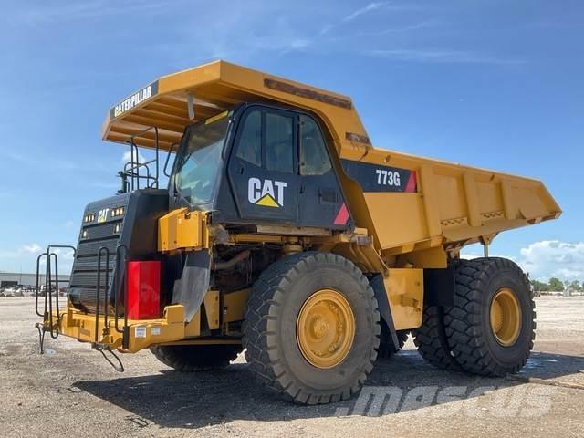 CAT 773G Midjestyrd dumper