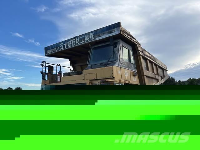 CAT 775D Midjestyrd dumper