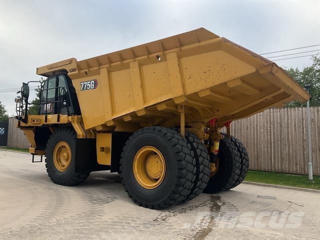 CAT 775G Midjestyrd dumper