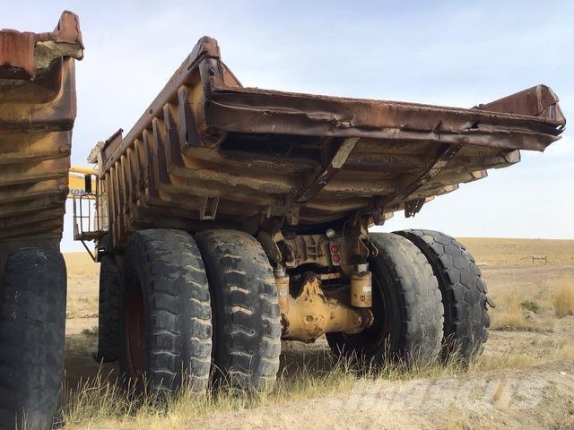 CAT 777 Midjestyrd dumper