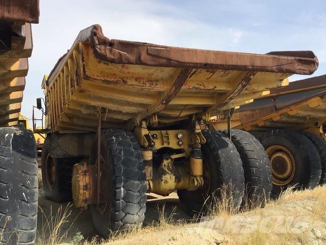 CAT 777 Midjestyrd dumper