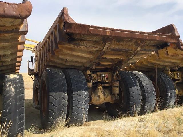 CAT 777 Midjestyrd dumper