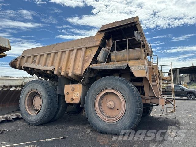 CAT 777B Midjestyrd dumper