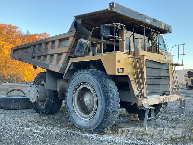 CAT 777C Midjestyrd dumper