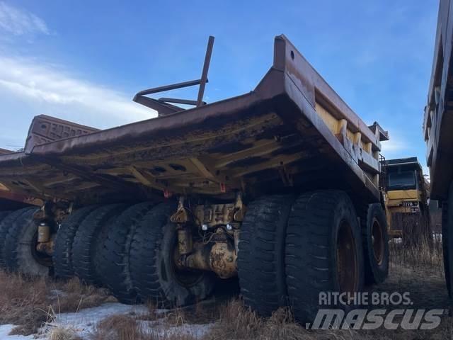 CAT 777D Midjestyrd dumper