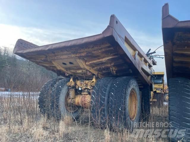 CAT 777D Midjestyrd dumper
