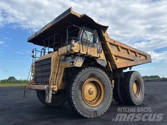 CAT 777D Midjestyrd dumper