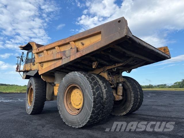 CAT 777D Midjestyrd dumper