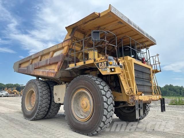 CAT 777D Midjestyrd dumper