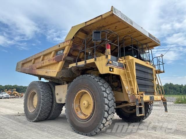 CAT 777D Midjestyrd dumper